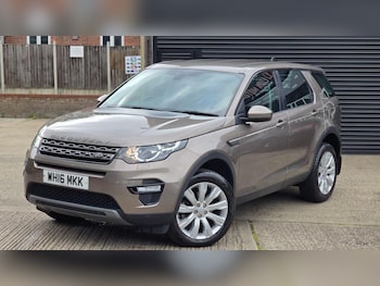 Used Land Rover Discovery Sport 2016 for sale - 78835249: Photo