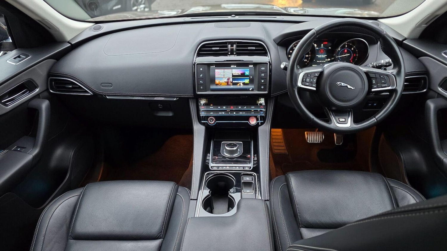 Used Jaguar F-Pace 2016 for sale - 77023129: Photo 13