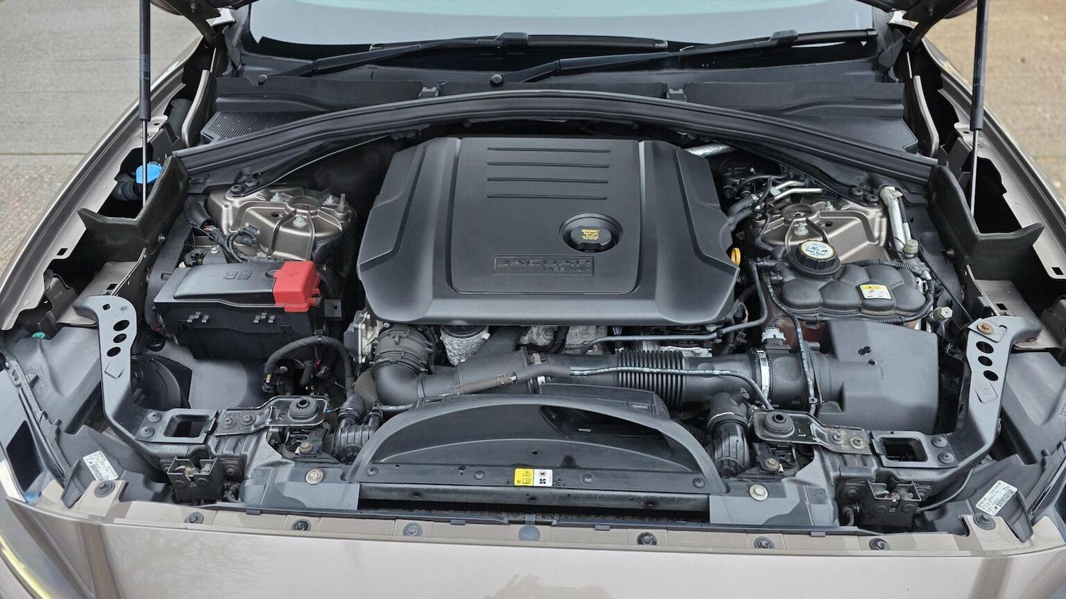 Used Jaguar F-Pace 2016 for sale - 77023129: Photo 19