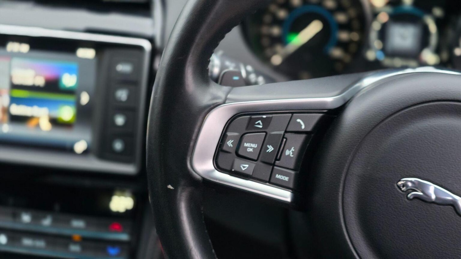 Used Jaguar F-Pace 2016 for sale - 77023129: Photo 34