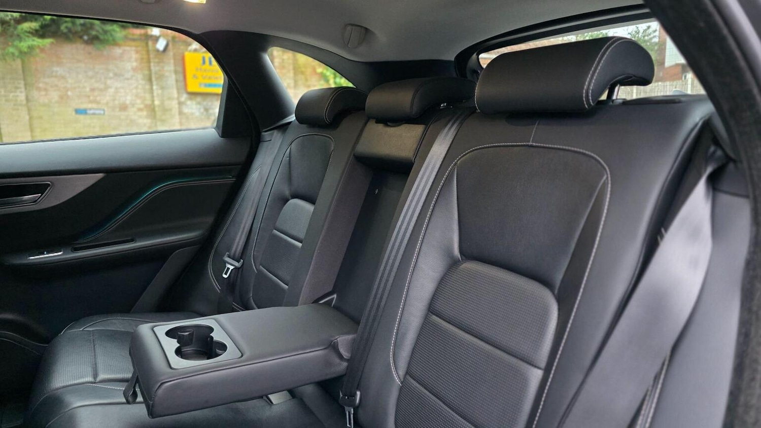 Used Jaguar F-Pace 2016 for sale - 77023129: Photo 49