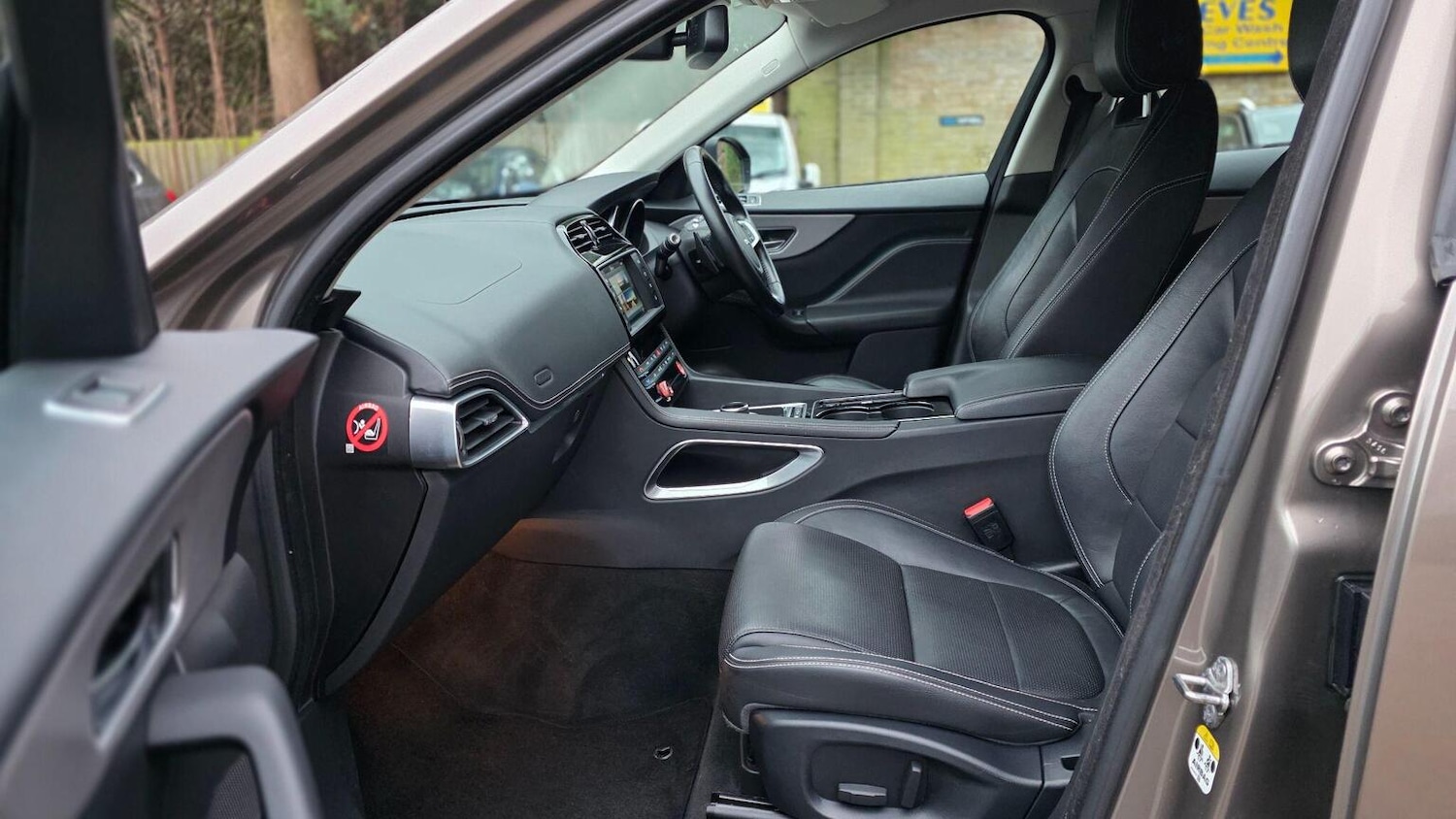 Used Jaguar F-Pace 2016 for sale - 77023129: Photo 54