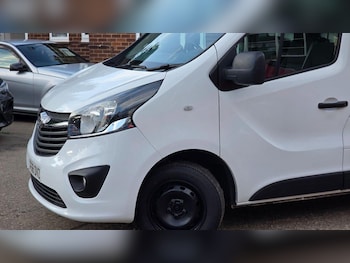 Used Vauxhall Vivaro 2018 for sale - 75664393: Photo