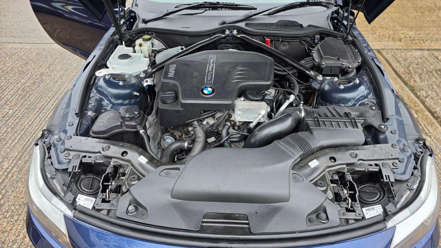 Used BMW Z4 2012 for sale - 77715086: Photo 18