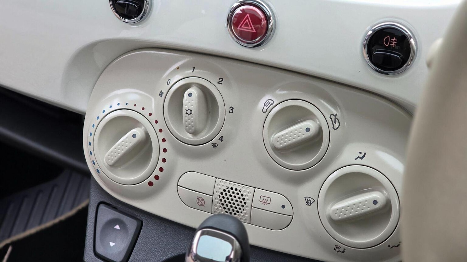 Used Fiat 500 2015 for sale - 77721335: Photo 23