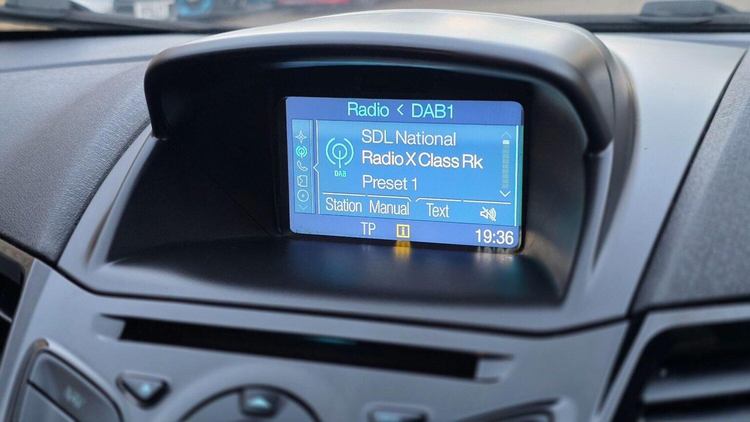 Used Ford Fiesta 2017 for sale - 78176082: Photo 20