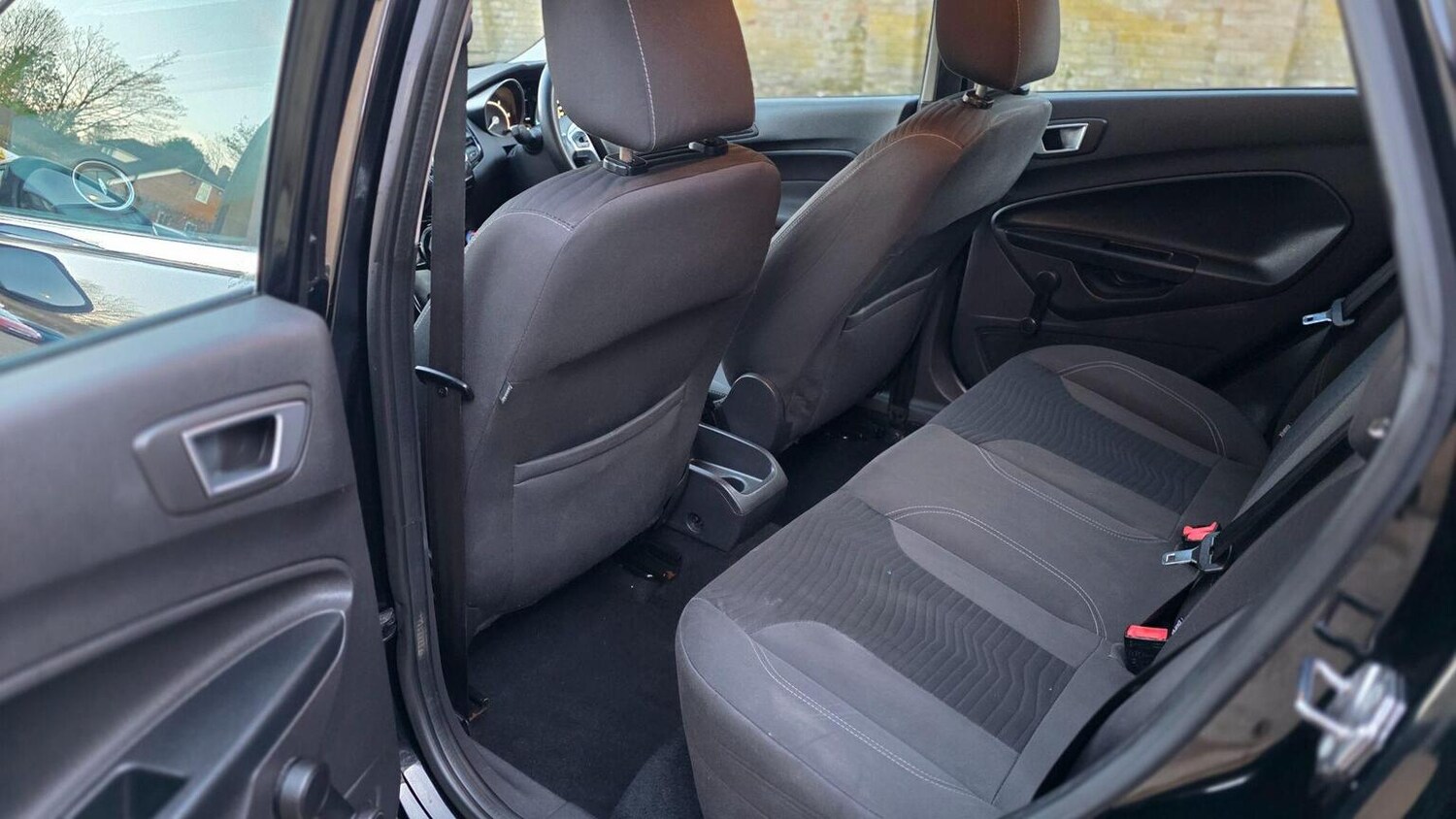 Used Ford Fiesta 2017 for sale - 78176082: Photo 37