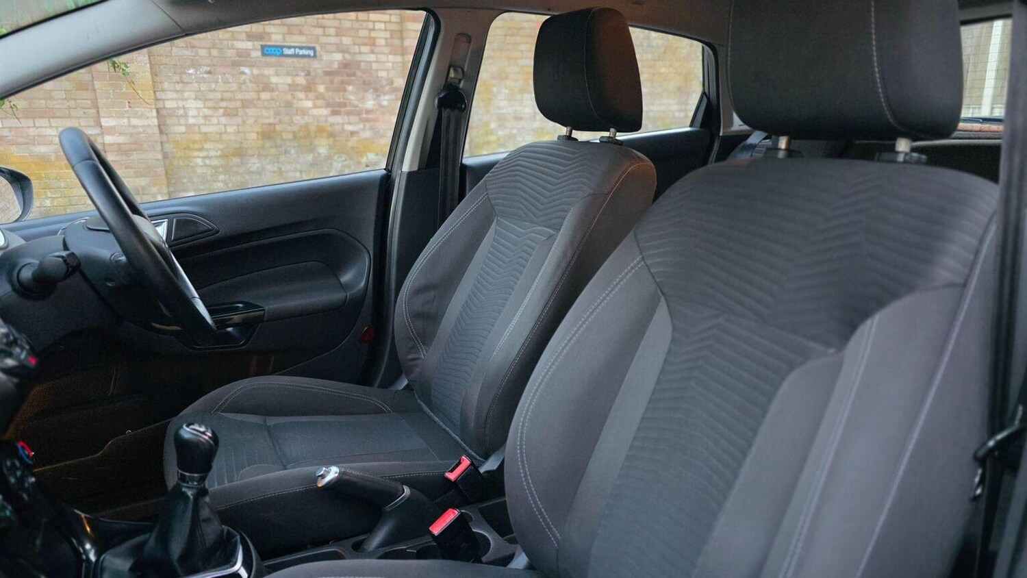 Used Ford Fiesta 2017 for sale - 78176082: Photo 41