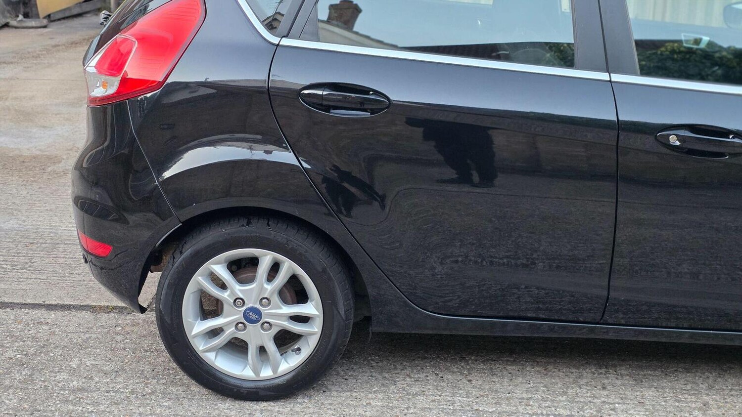 Used Ford Fiesta 2017 for sale - 78176082: Photo 47