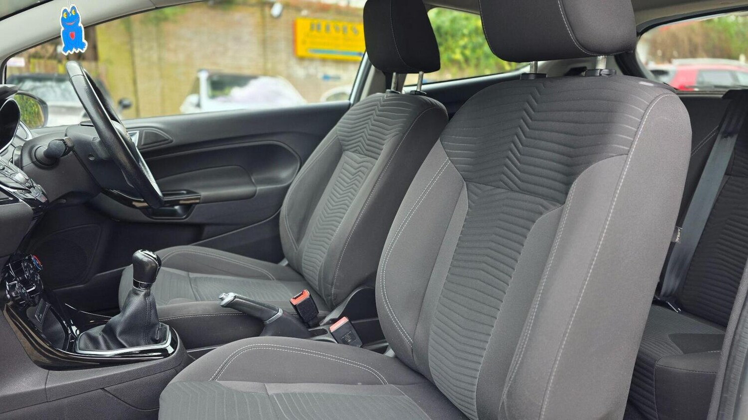 Used Ford Fiesta 2015 for sale - 77635345: Photo 32