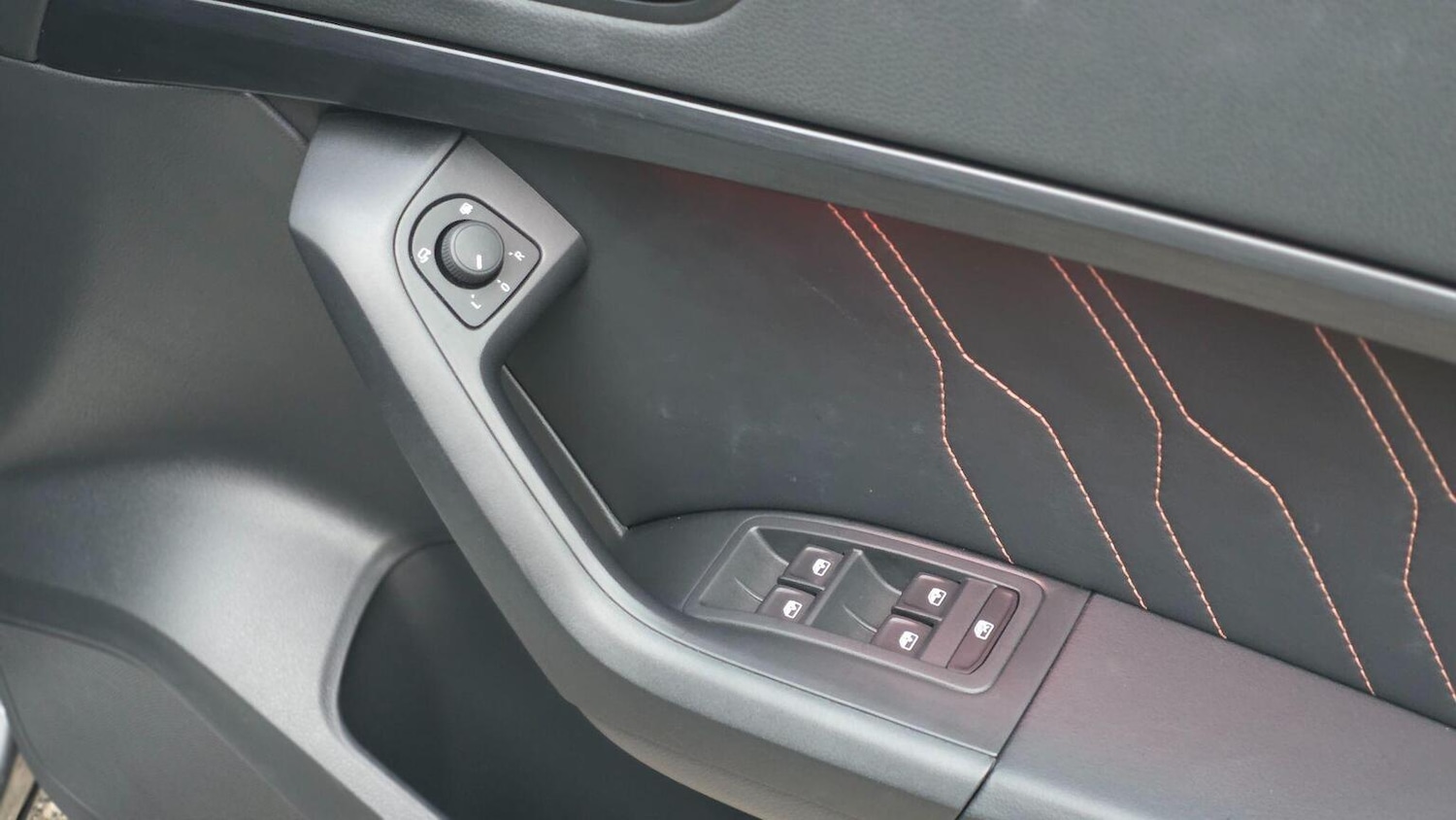 Used Cupra Ateca 2023 for sale - 76382466: Photo 31