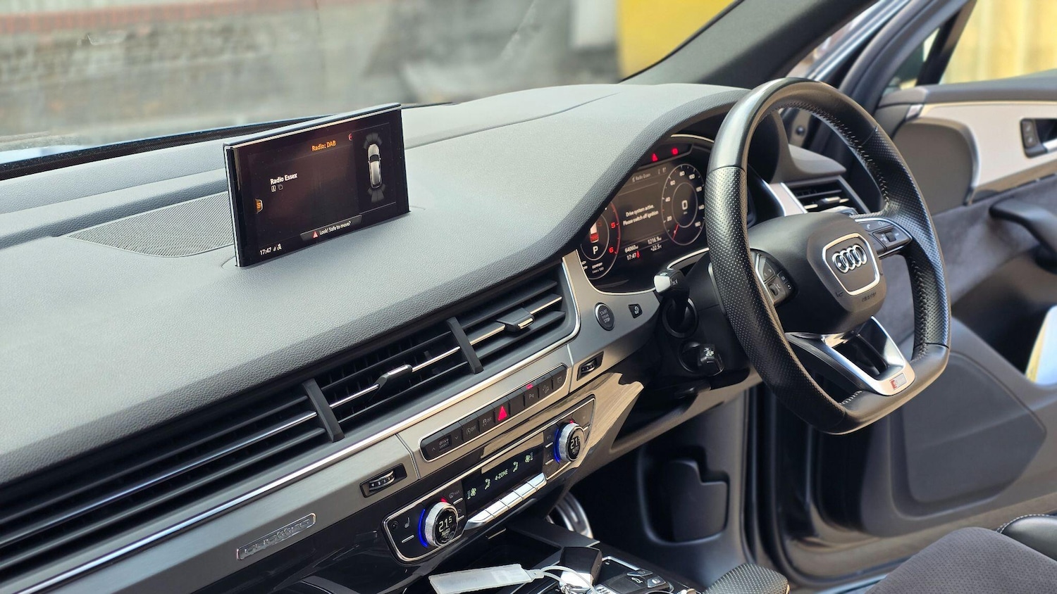 Used Audi Q7 2019 for sale - 75664583: Photo 32