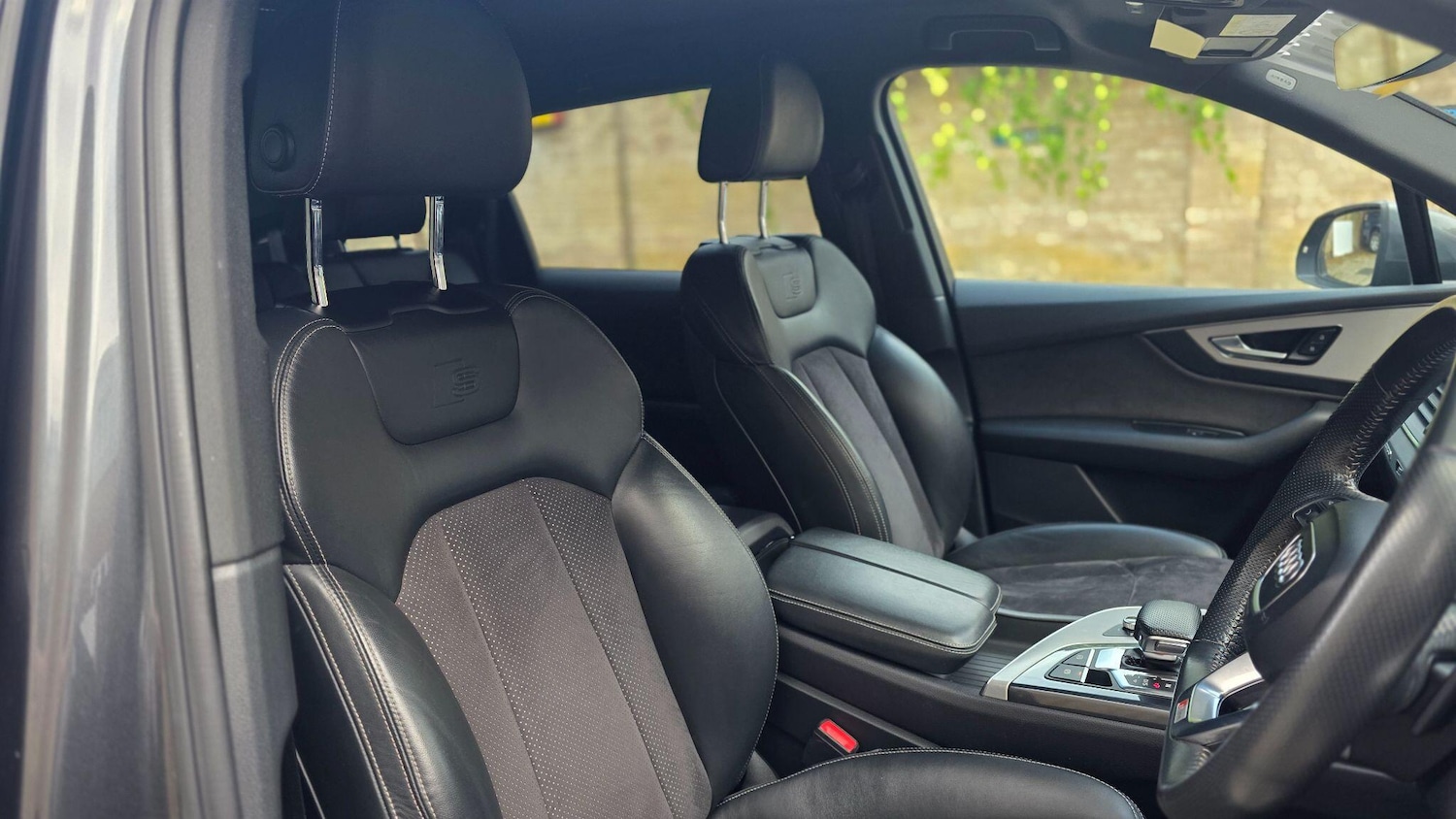 Used Audi Q7 2019 for sale - 75664583: Photo 35