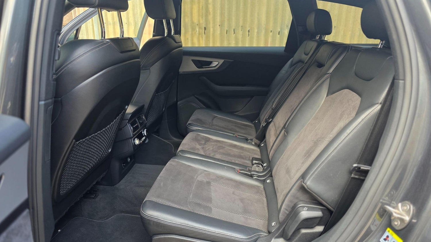 Used Audi Q7 2019 for sale - 75664583: Photo 40