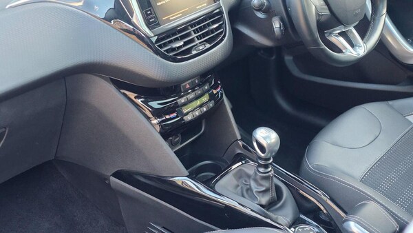 Used Peugeot 2008 2019 for sale - 75664450: Photo 22