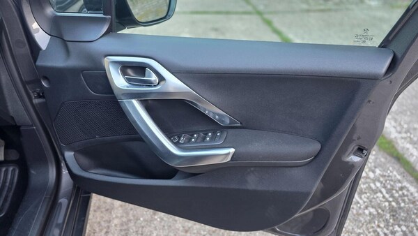 Used Peugeot 2008 2019 for sale - 75664450: Photo 32