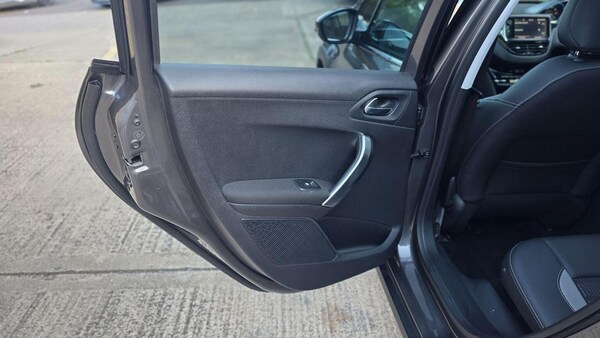 Used Peugeot 2008 2019 for sale - 75664450: Photo 36