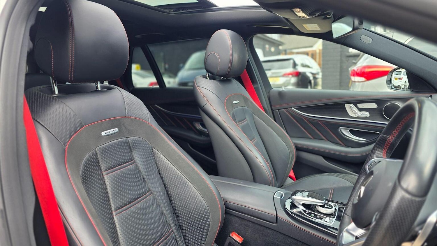 Used Mercedes-Benz E Class 2017 for sale - 76769313: Photo 39