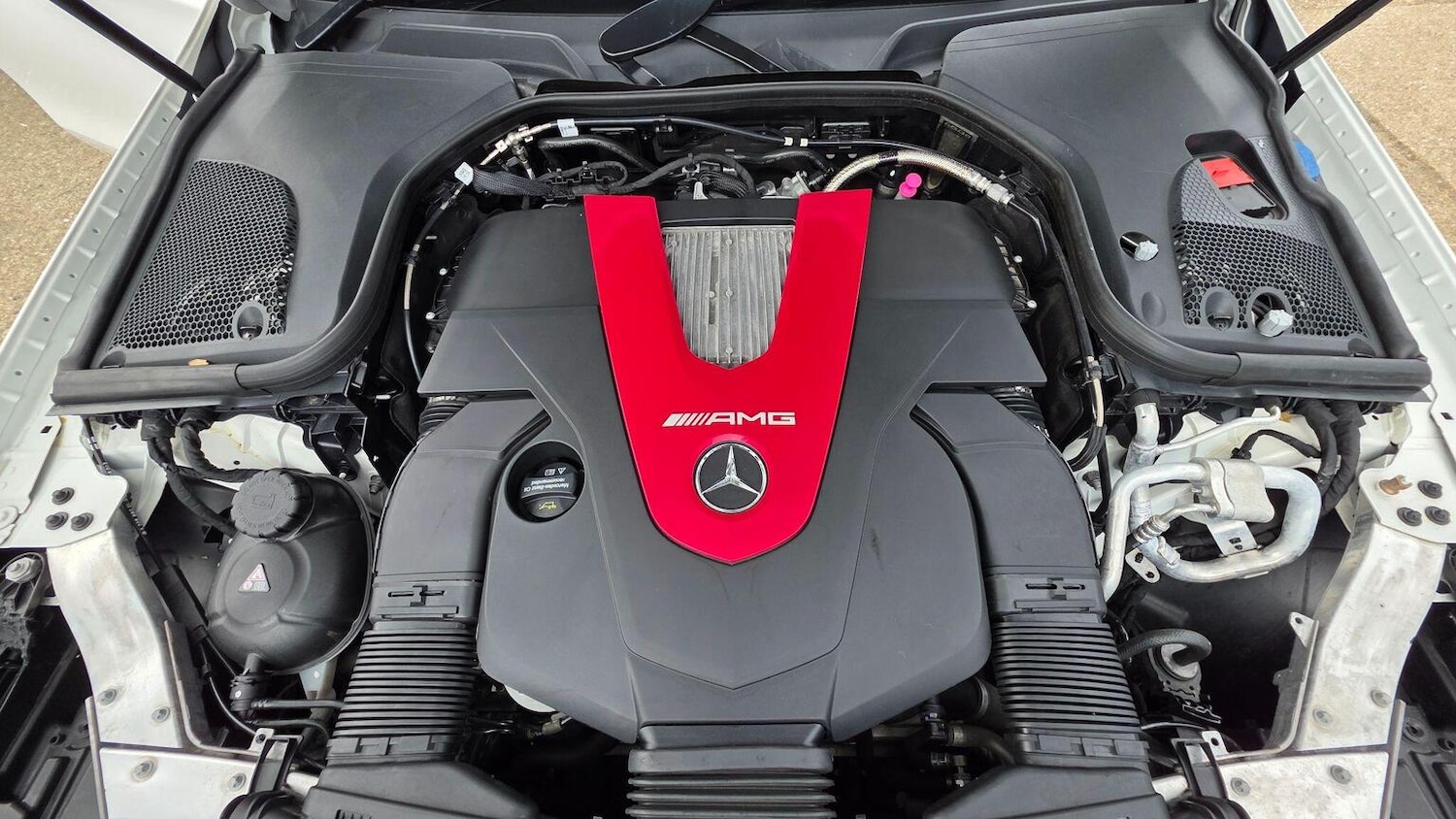 Used Mercedes-Benz E Class 2017 for sale - 76769313: Photo 64