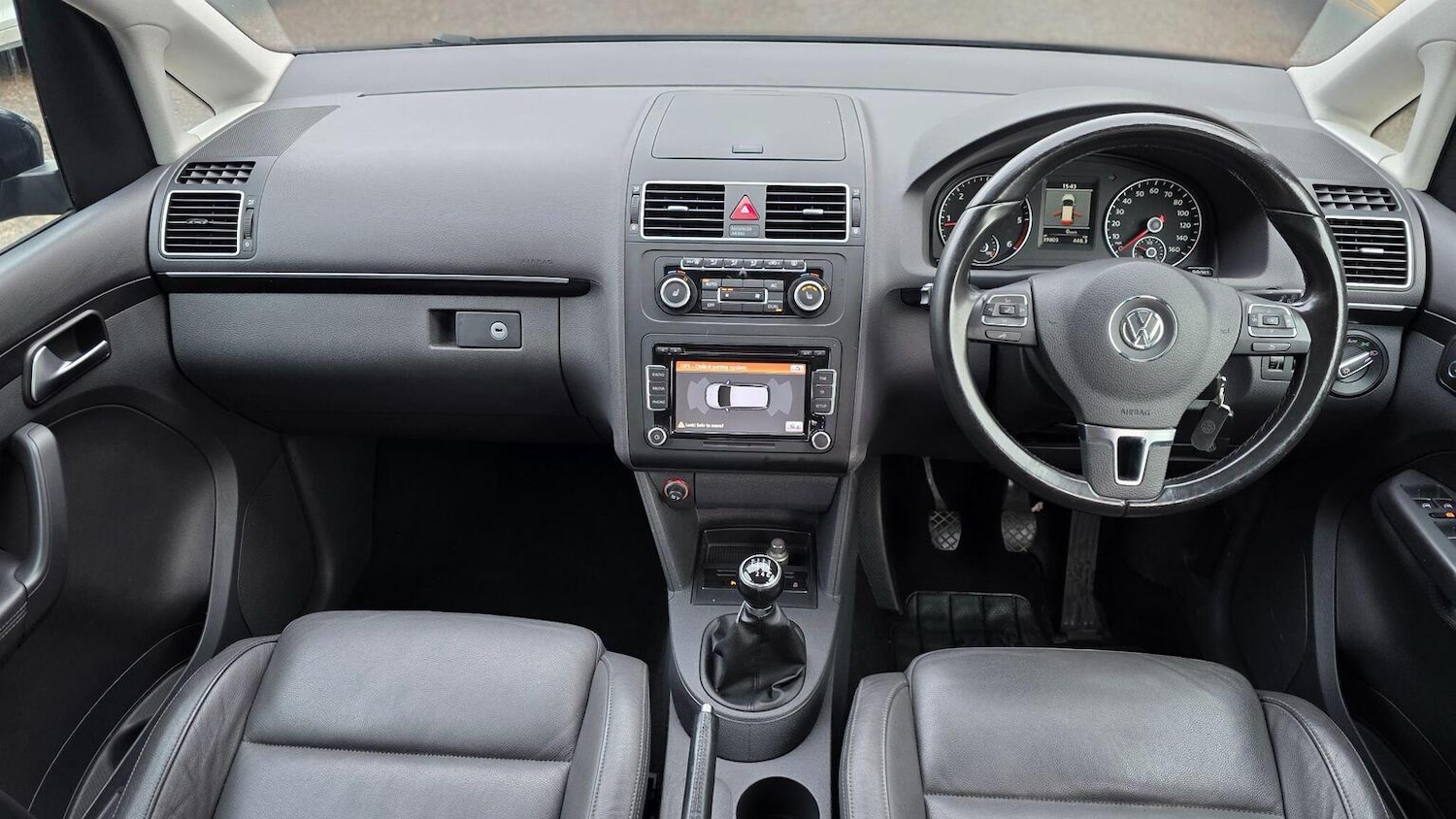 Used Volkswagen Touran 2012 for sale - 77548201: Photo 15