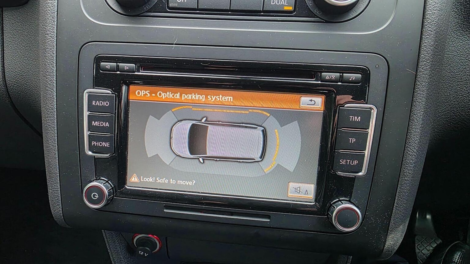 Used Volkswagen Touran 2012 for sale - 77548201: Photo 20