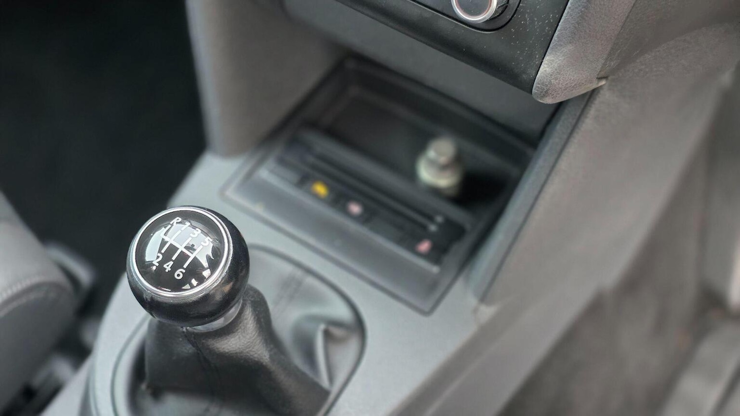 Used Volkswagen Touran 2012 for sale - 77548201: Photo 24