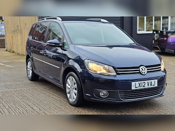 Used Volkswagen Touran 2012 for sale - 77548201: Photo