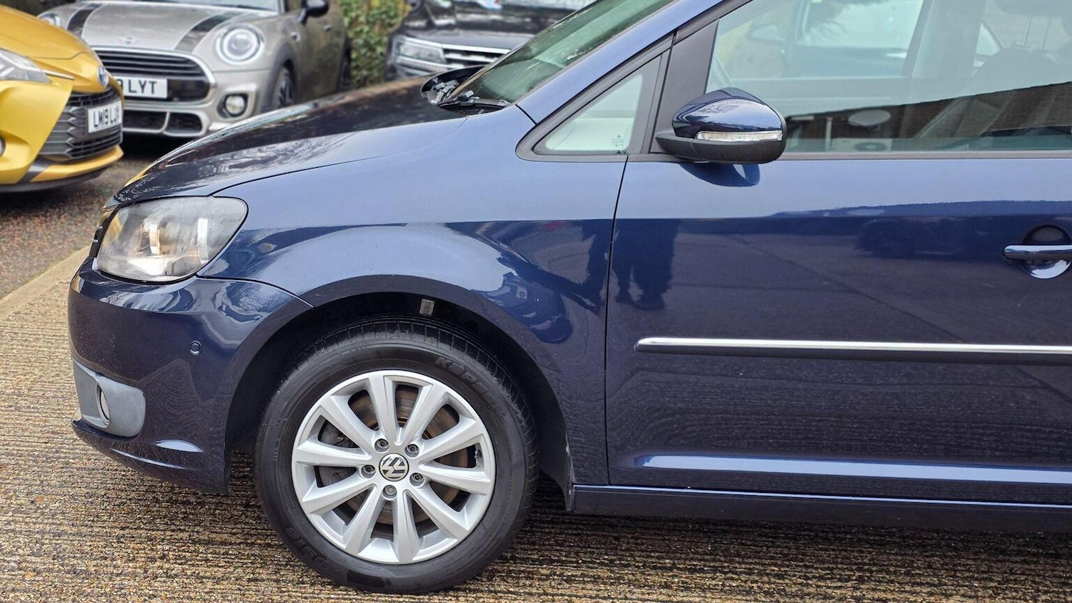 Used Volkswagen Touran 2012 for sale - 77548201: Photo 52