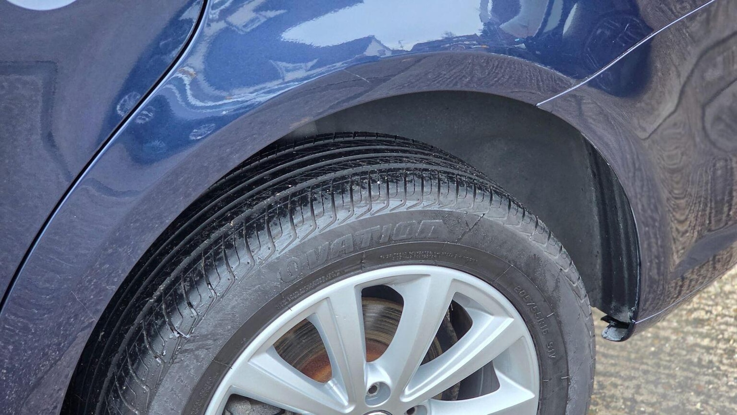 Used Volkswagen Touran 2012 for sale - 77548201: Photo 63