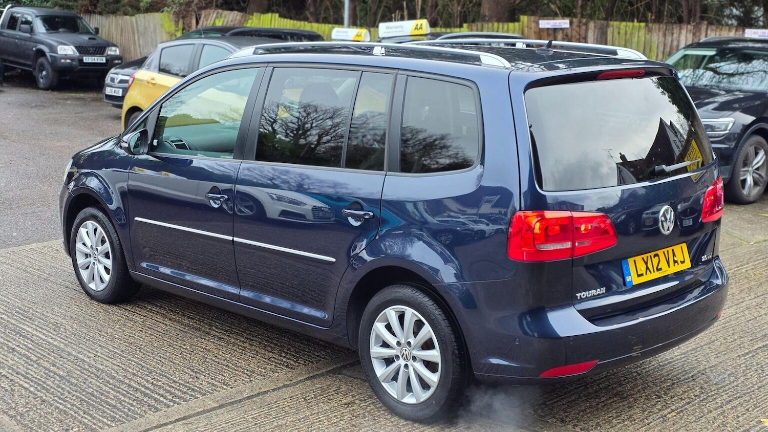 Used Volkswagen Touran 2012 for sale - 77548201: Photo 7