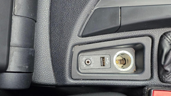 Used BMW 1 Series 2013 for sale - 76305599: Photo 40