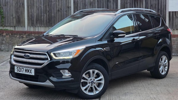 Used Ford Kuga 2017 for sale - 76142485: Photo 1