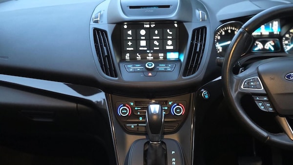 Used Ford Kuga 2017 for sale - 76142485: Photo 31