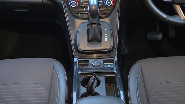 Used Ford Kuga 2017 for sale - 76142485: Photo 32