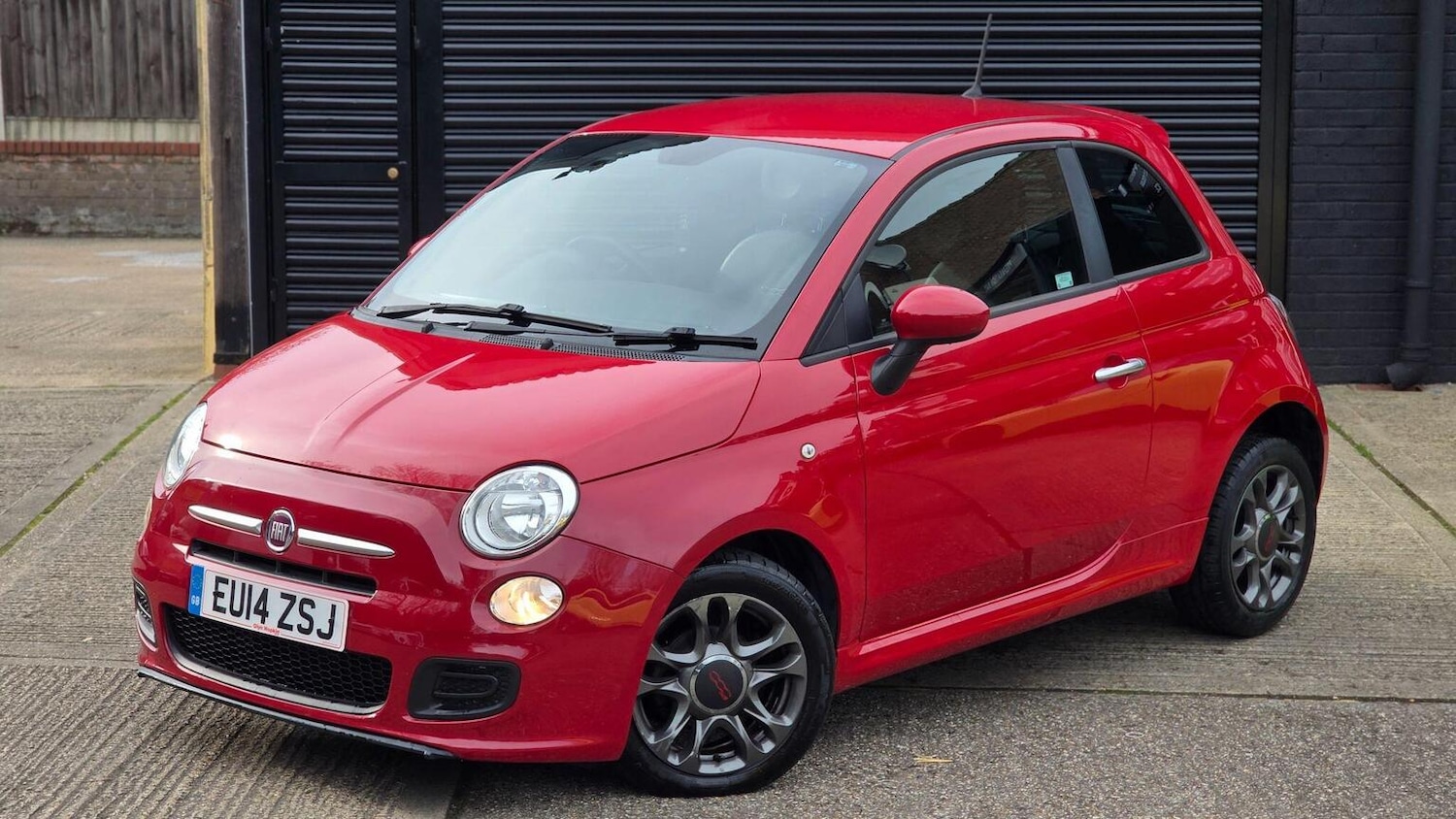 Used Fiat 500 2014 for sale - 78176088: Photo 2