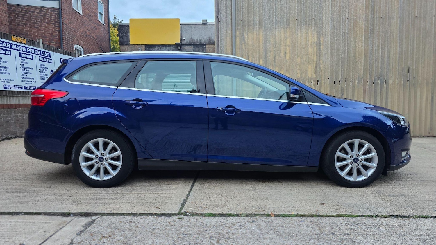 Used Ford Focus 2015 for sale - 75938297: Photo 5