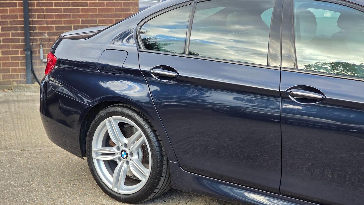 Used BMW 5 Series 2014 for sale - 77792896: Photo 3