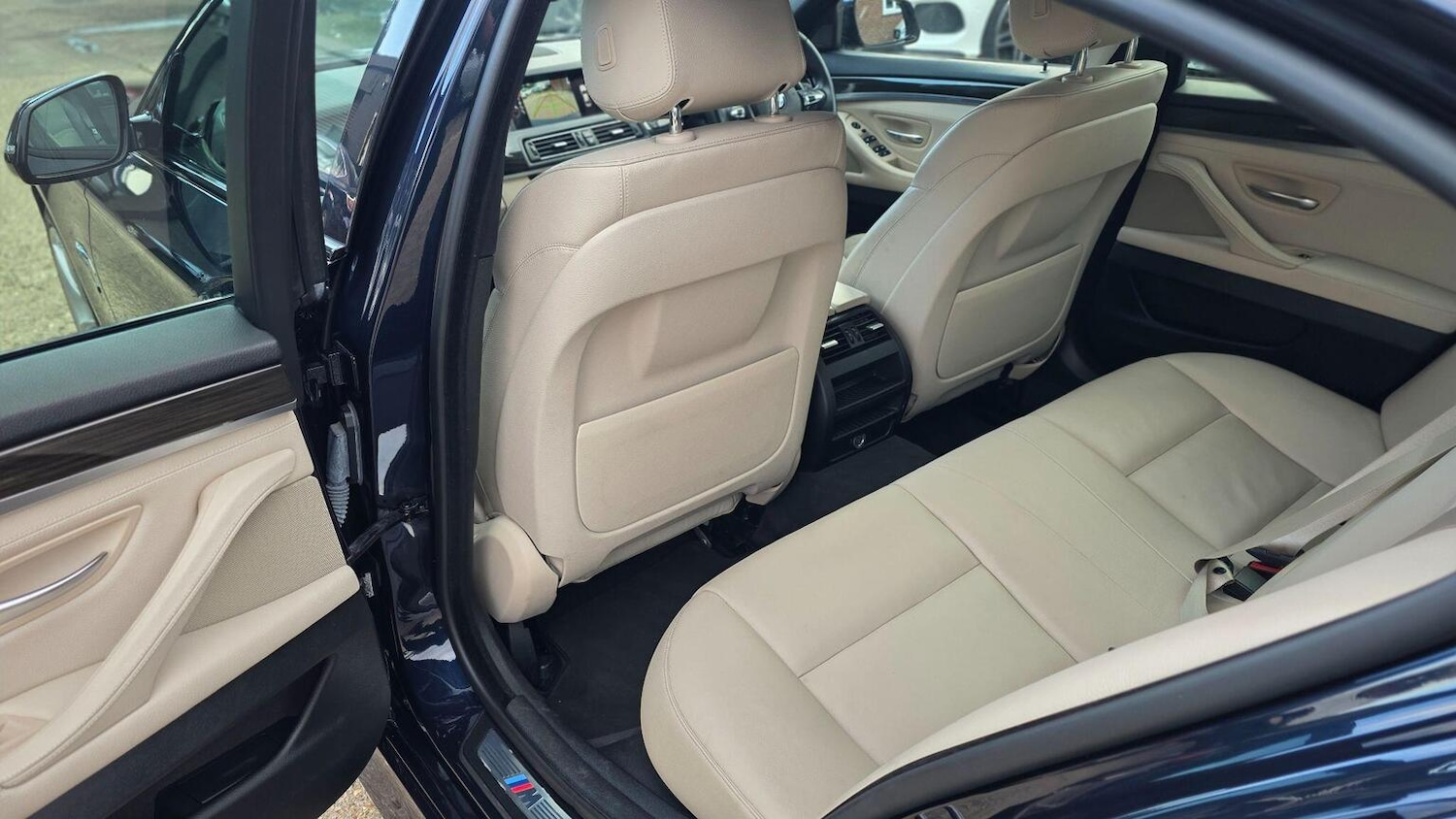 Used BMW 5 Series 2014 for sale - 77792896: Photo 42