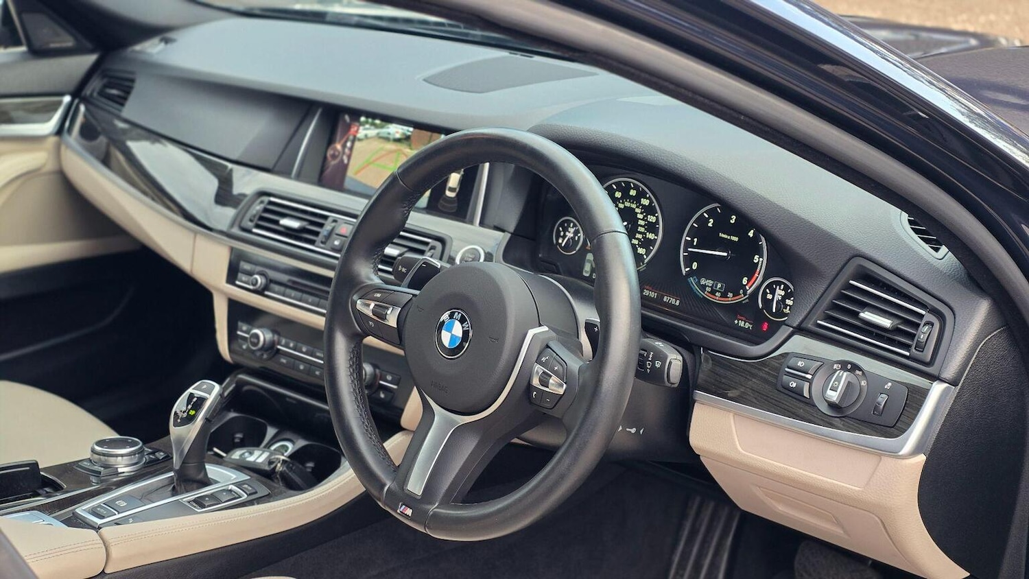 Used BMW 5 Series 2014 for sale - 77792896: Photo 88