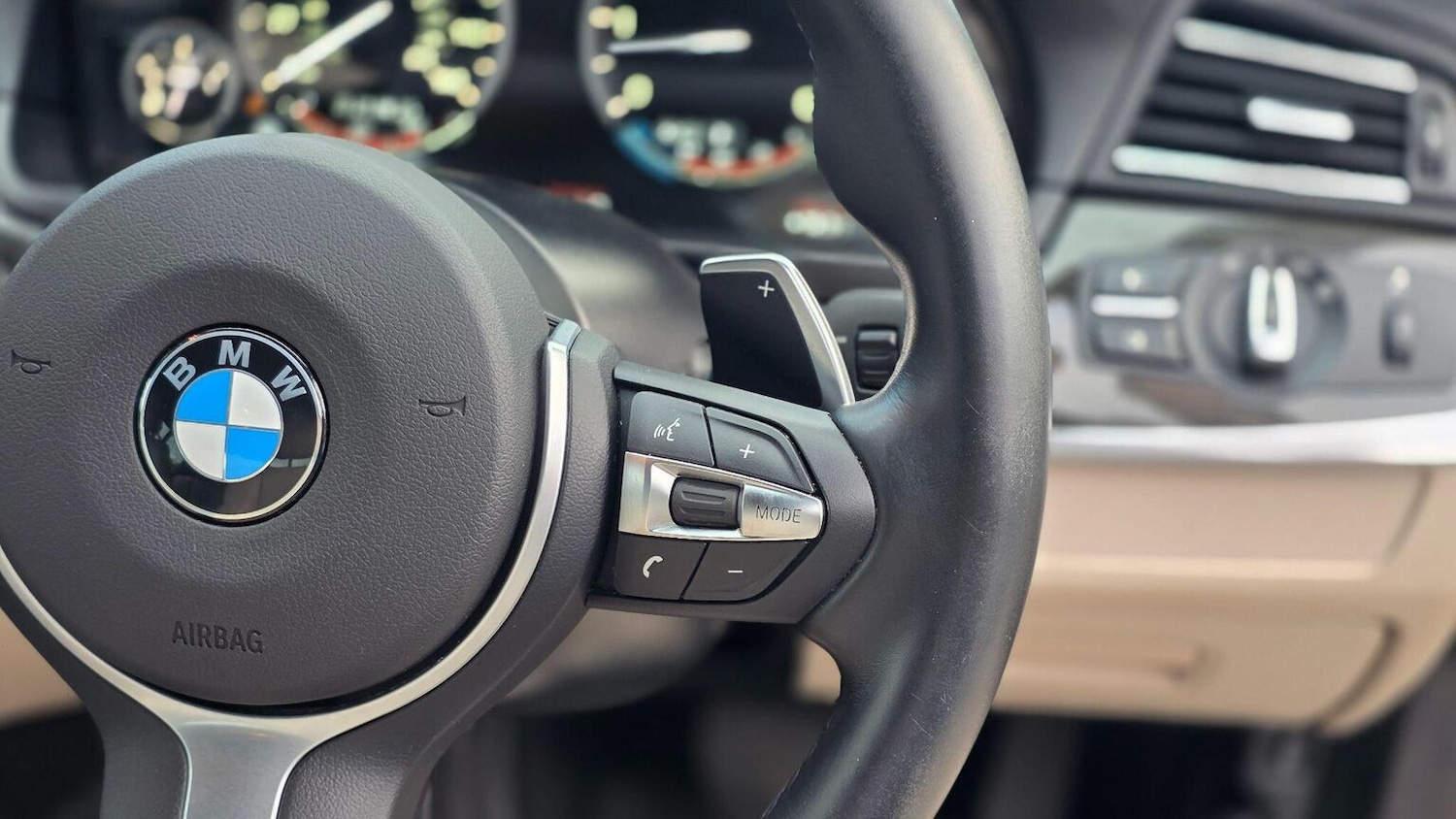 Used BMW 5 Series 2014 for sale - 77792896: Photo 89