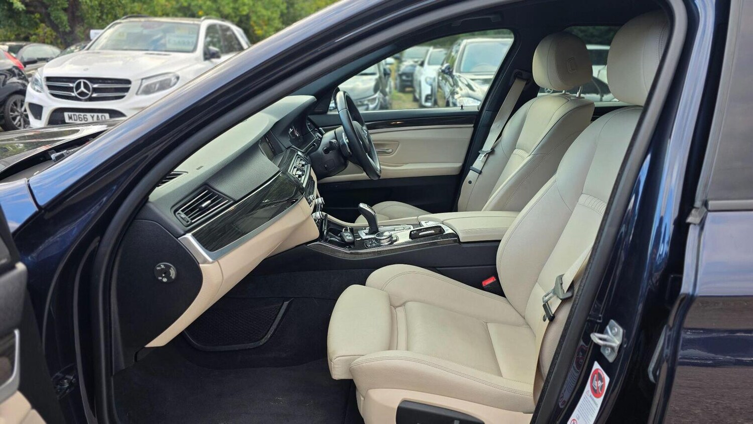 Used BMW 5 Series 2014 for sale - 77792896: Photo 91