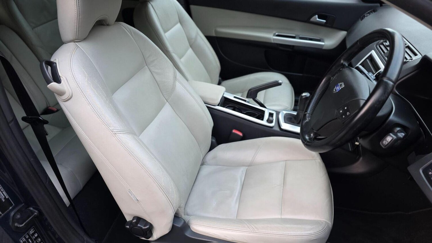 Used Volvo C30 2011 for sale - 77715038: Photo 26