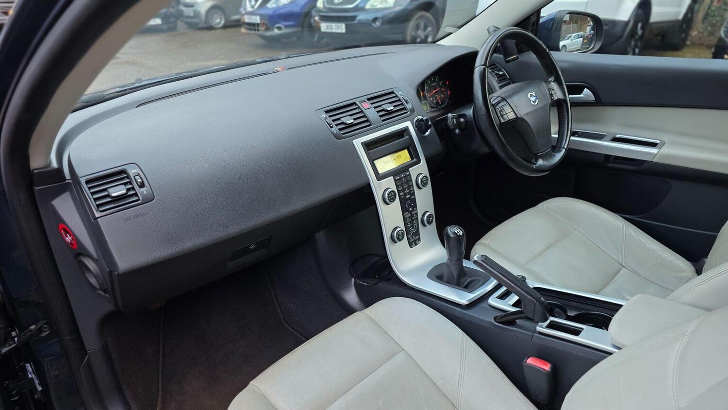 Used Volvo C30 2011 for sale - 77715038: Photo 34