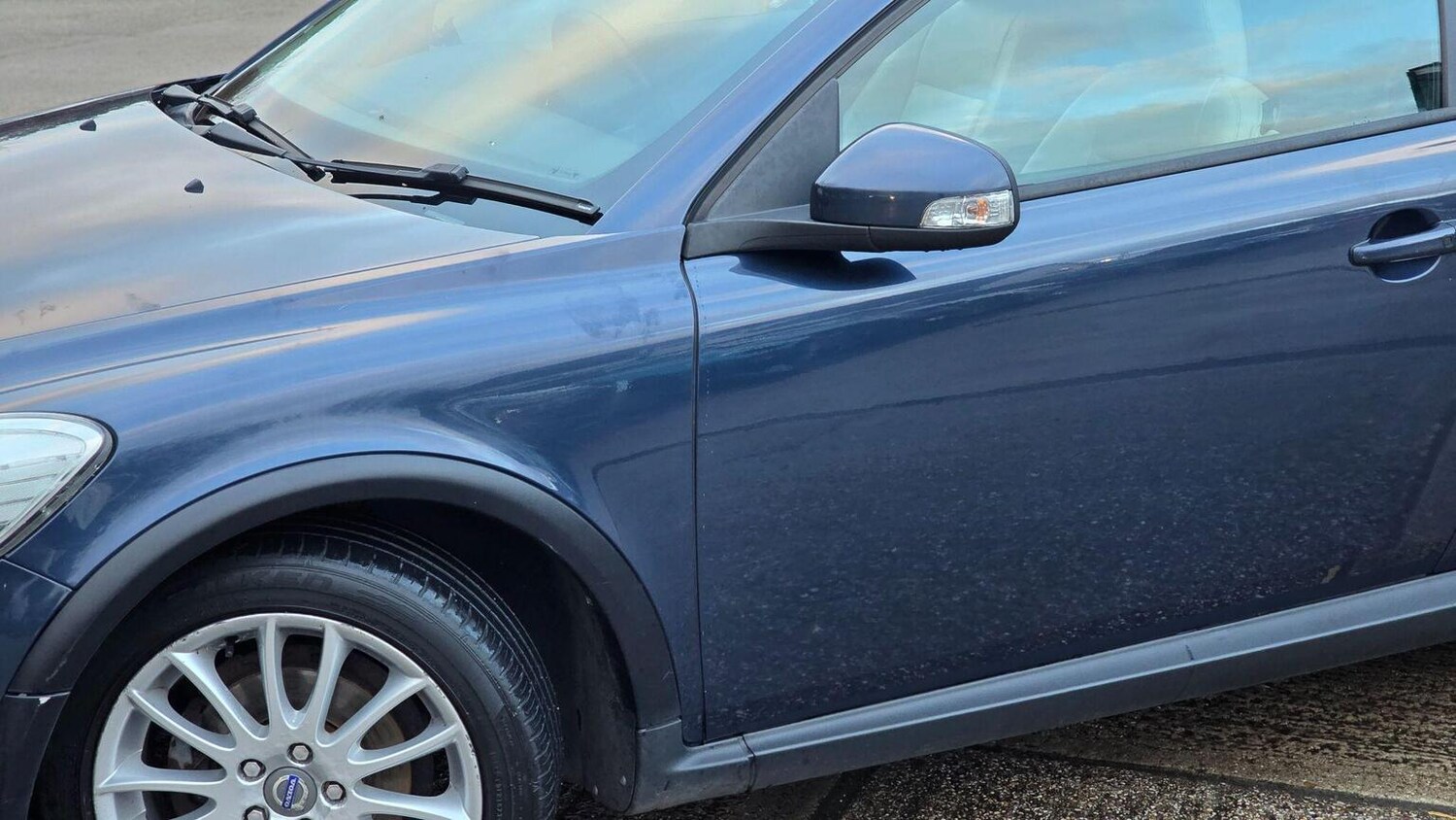 Used Volvo C30 2011 for sale - 77715038: Photo 51