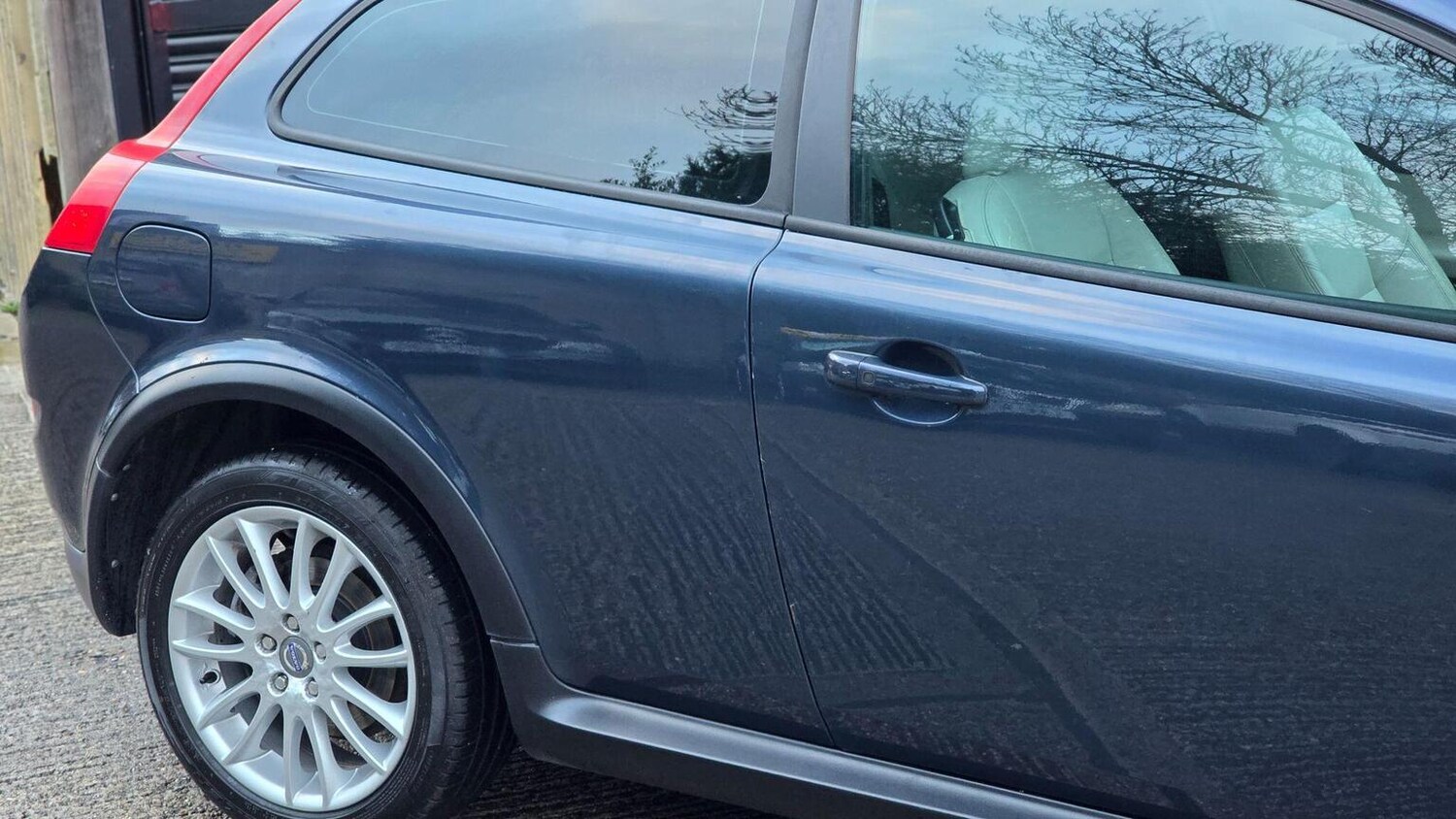 Used Volvo C30 2011 for sale - 77715038: Photo 56