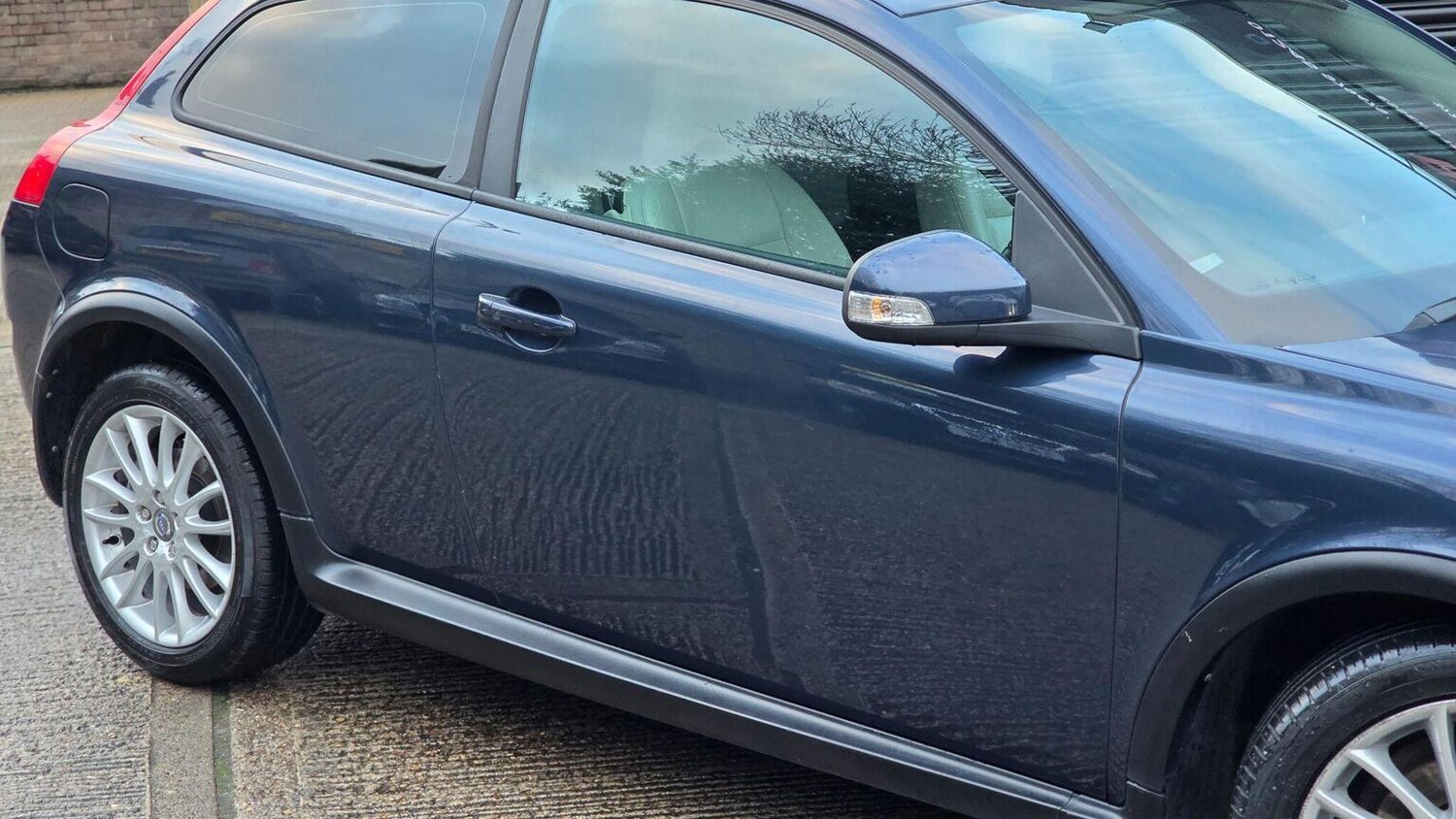 Used Volvo C30 2011 for sale - 77715038: Photo 62