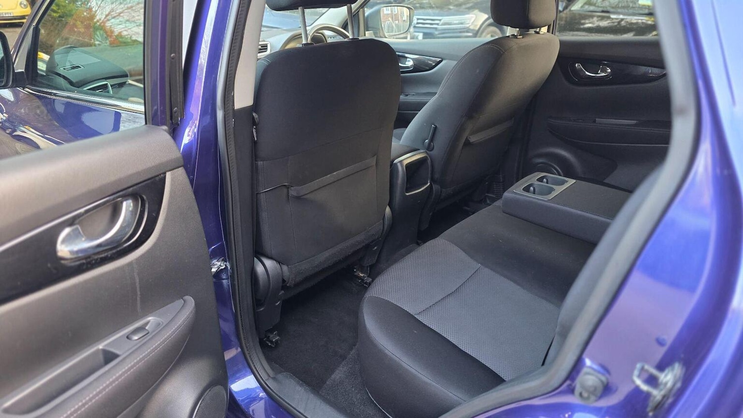 Used Nissan Qashqai 2016 for sale - 77774733: Photo 11