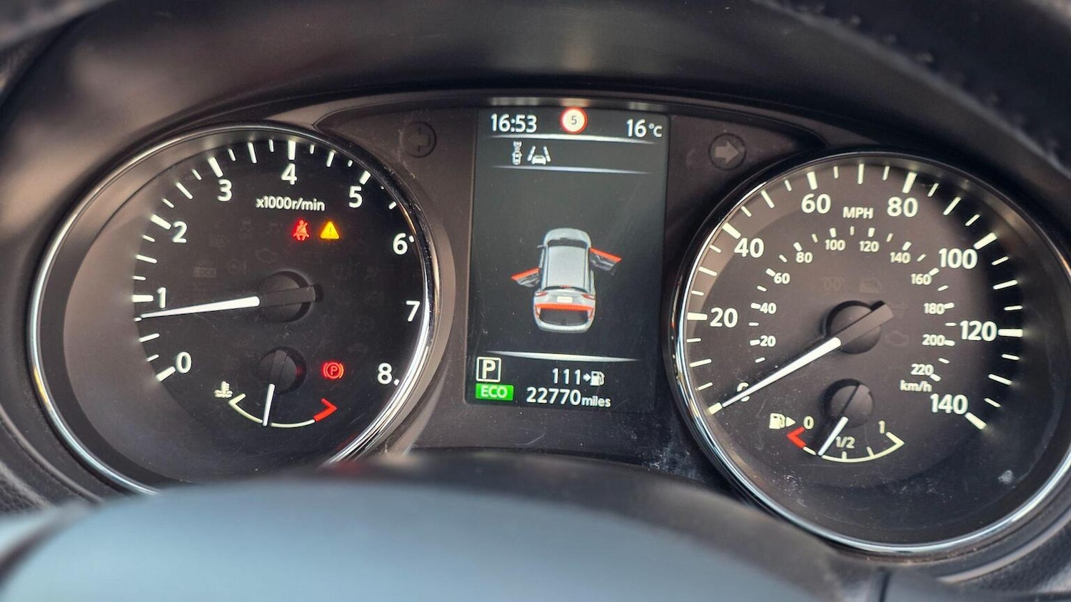 Used Nissan Qashqai 2016 for sale - 77774733: Photo 16