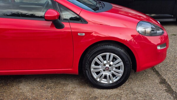 Used Fiat Punto 2013 for sale - 75664544: Photo 40