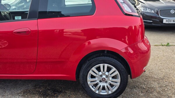 Used Fiat Punto 2013 for sale - 75664544: Photo 41